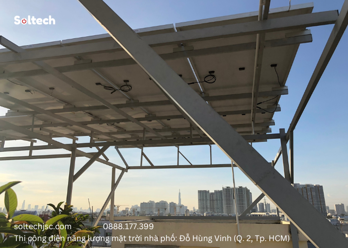 Soltech Solar đã nhận dự án thi công điện năng lượng mặt trời tại nhà anh Đỗ Hùng Vinh (Quận 2, Tp. Hồ Chí Minh)