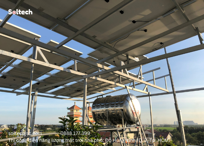 Soltech Solar đã nhận dự án thi công điện năng lượng mặt trời tại nhà anh Đỗ Hùng Vinh (Quận 2, Tp. Hồ Chí Minh)