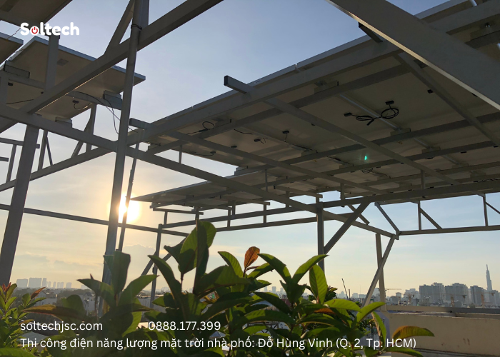 Soltech Solar đã nhận dự án thi công điện năng lượng mặt trời tại nhà anh Đỗ Hùng Vinh (Quận 2, Tp. Hồ Chí Minh)