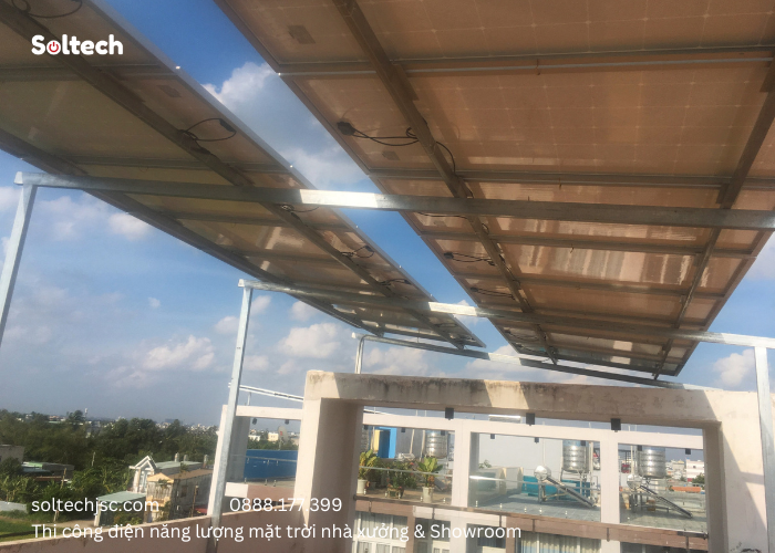 Dự án thi công điện năng lượng mặt trời tại Công ty TNHH Kim khí Điện máy Lê Triều do Soltech Solar thực hiện.